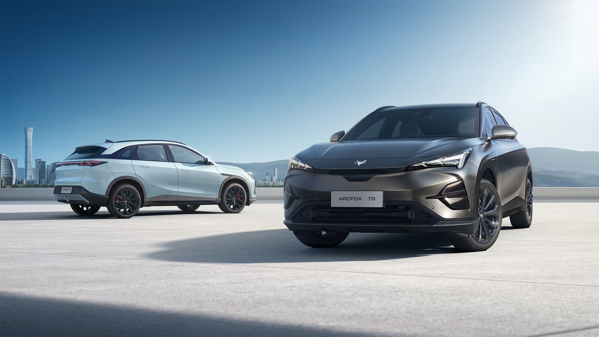 ARCFOX T5 - Imagen 1